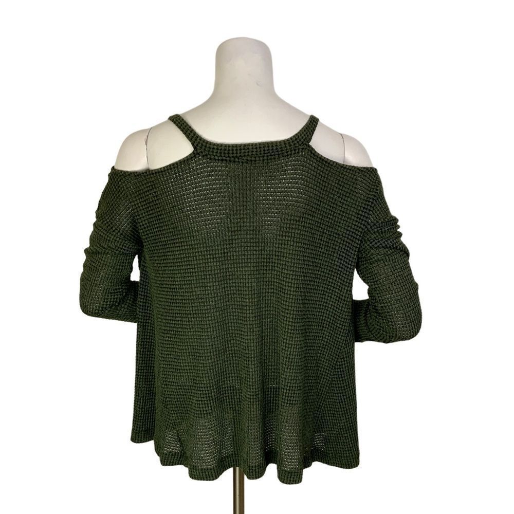 Vintage Havana Cold Shoulder Sweater - Picture 2 of 6
